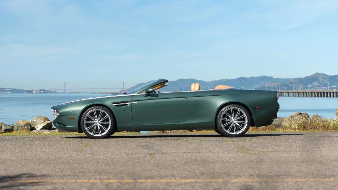 意大利制造的阿斯顿·马丁见过吗？DB9 Spyder Zagato Centennial